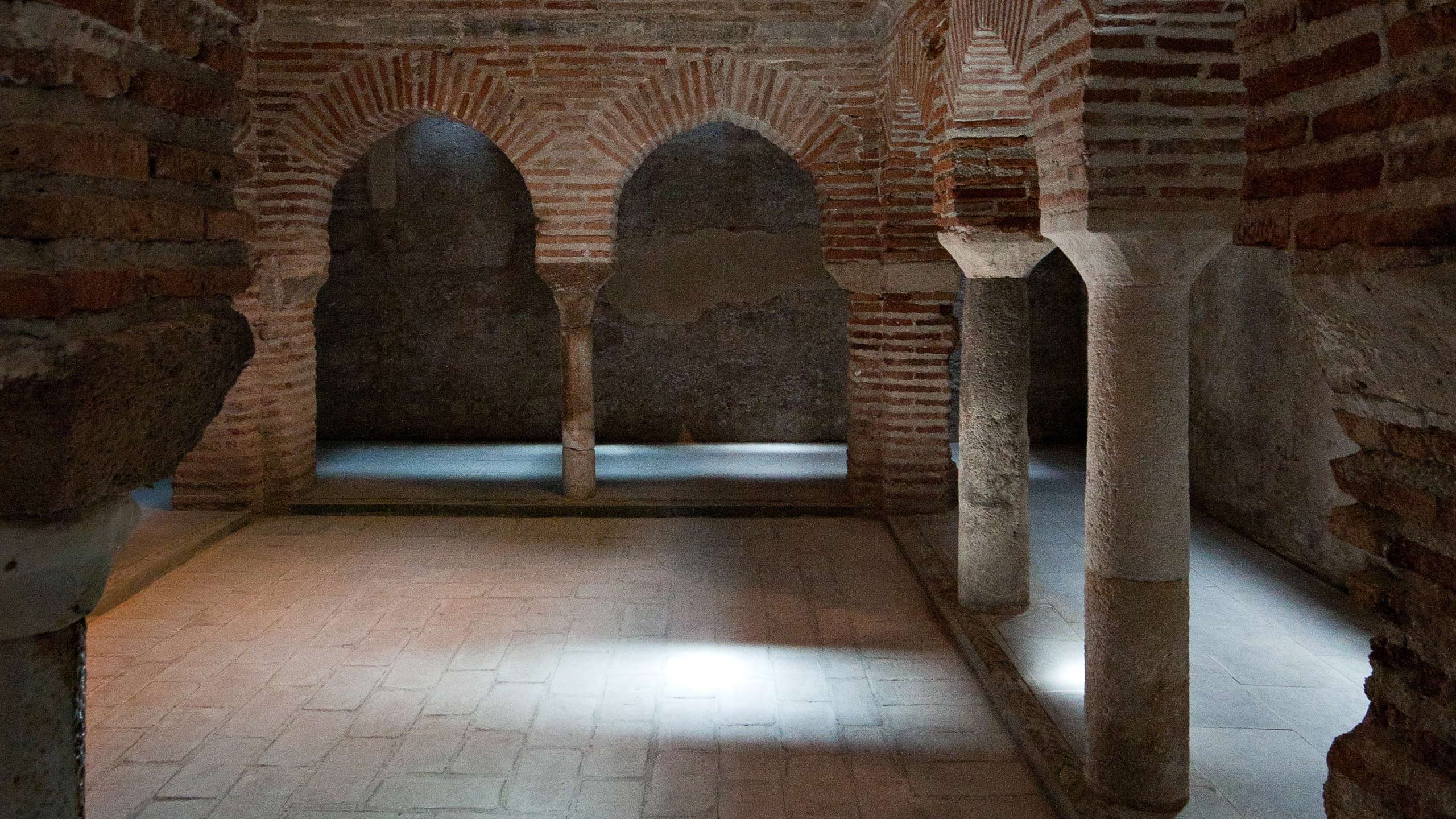 Restauratie - Arabische baden, Warme kamer