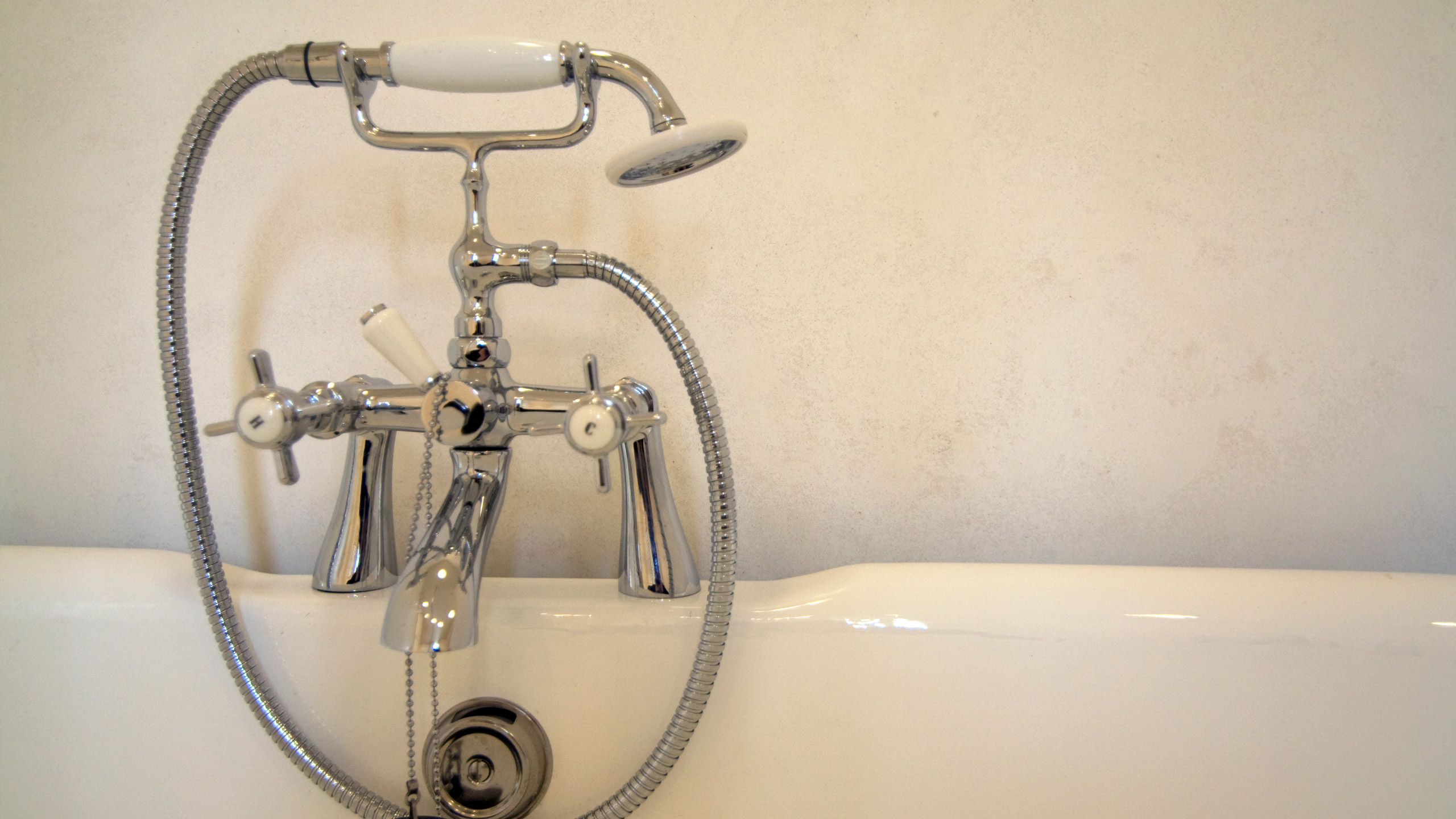 Waterproof Stucco - Luxury Bathroom, Detail