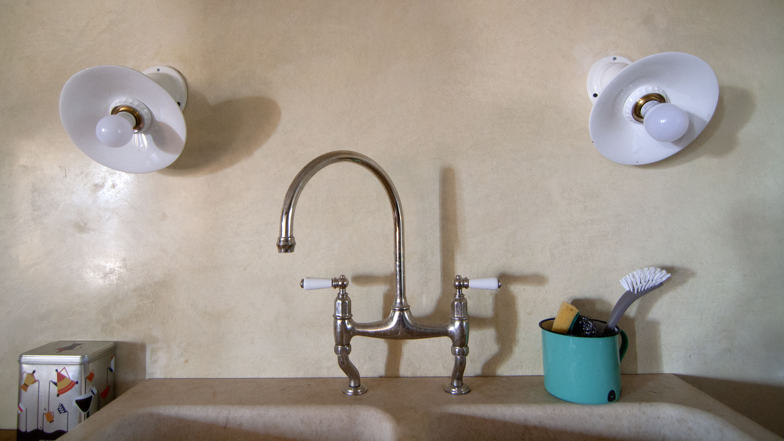 Waterproof Stucco - Country House Kitchen, Detail