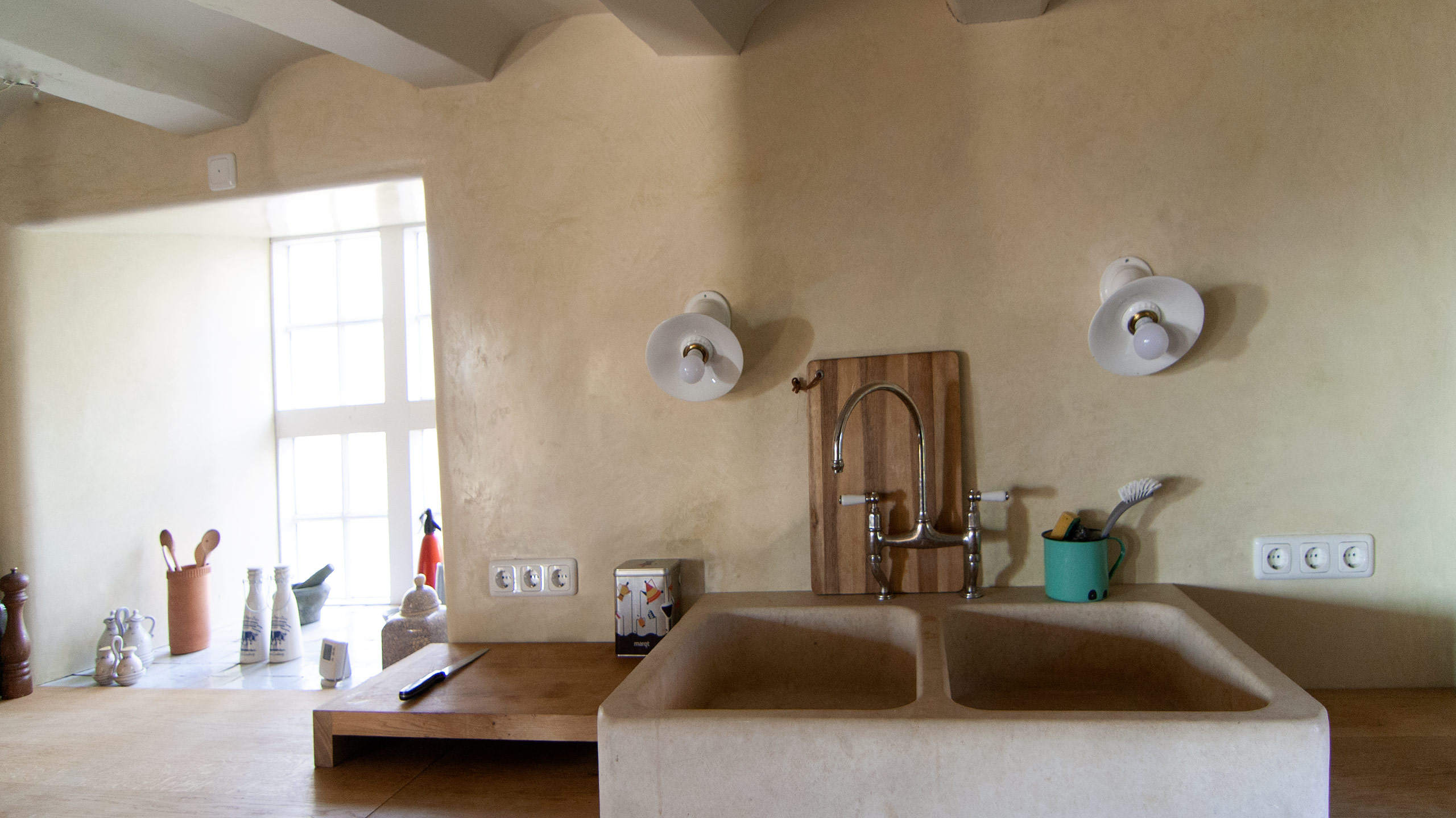 Waterproof Stucco - Country House Kitchen, The sink