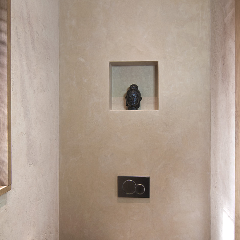Waterdicht Stucwerk - Luxe badkamer, Wand van toilet