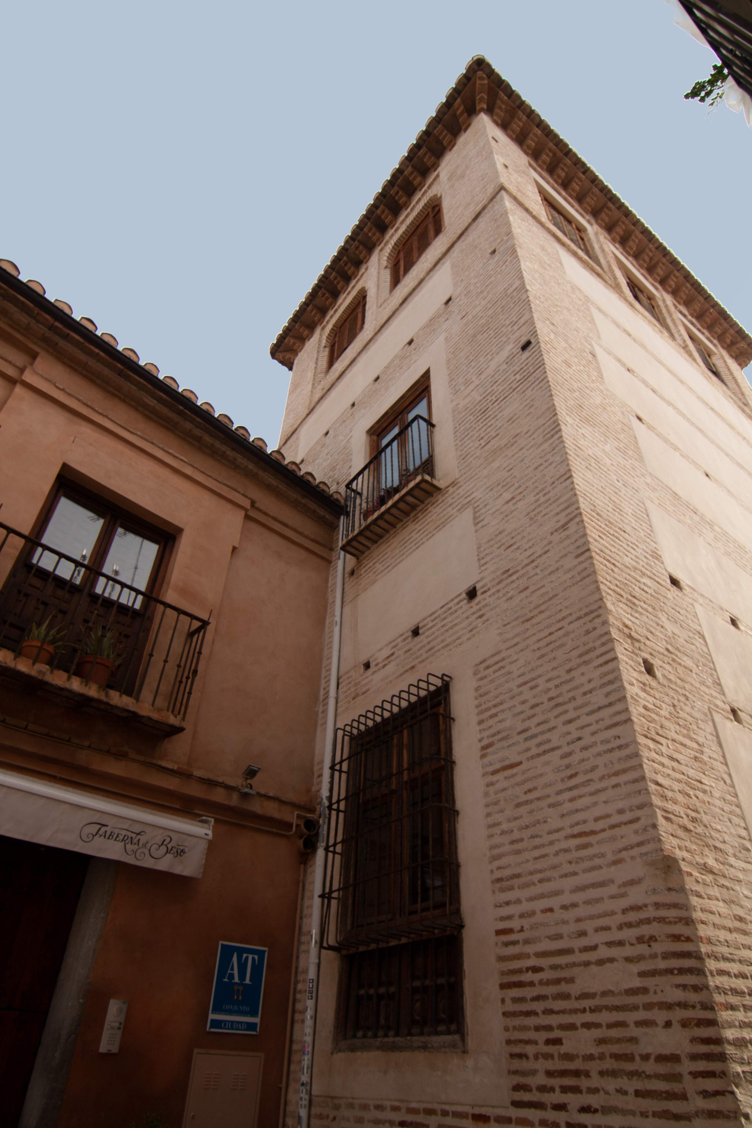 Residential - Conde de Cabra Palace, Hotel and residential tower