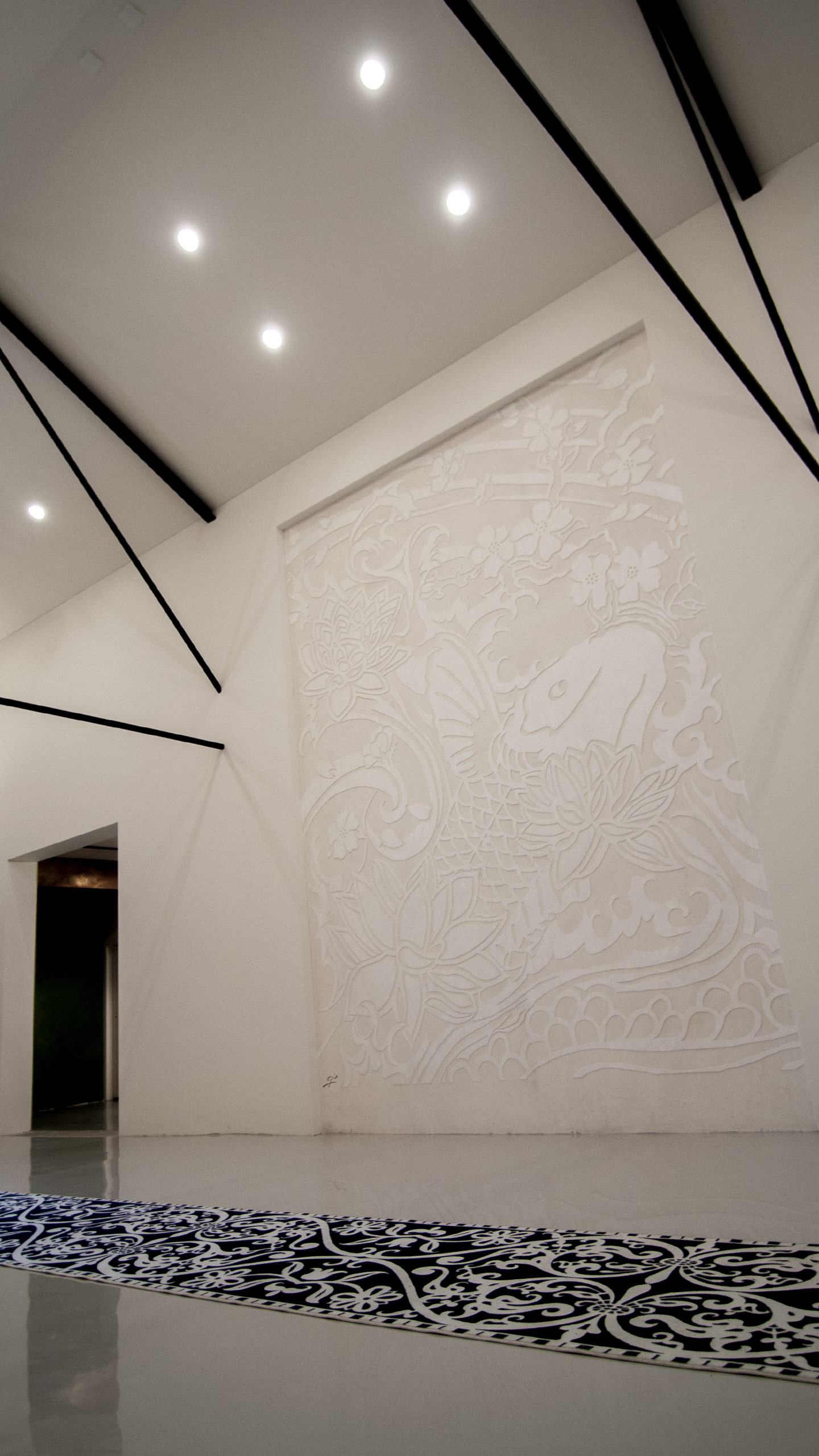 Sgraffito Stucco - Large scale Sgraffito, Koi fish and almond flowers
